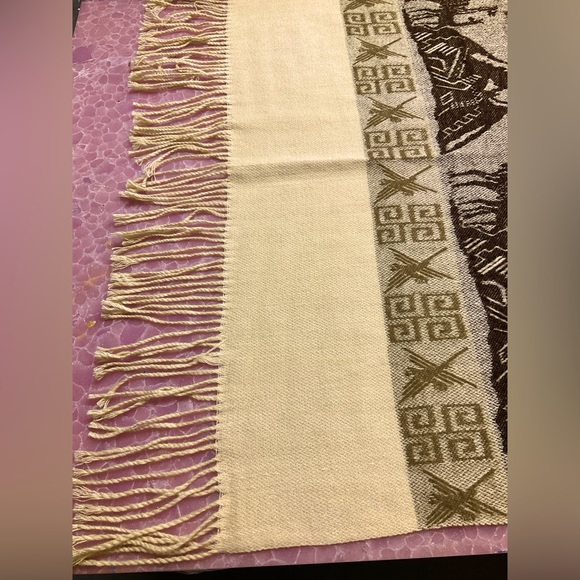 Wool Shall/ Scarf light gold/beige color with brown design - Great condition - Picture 5 of 6